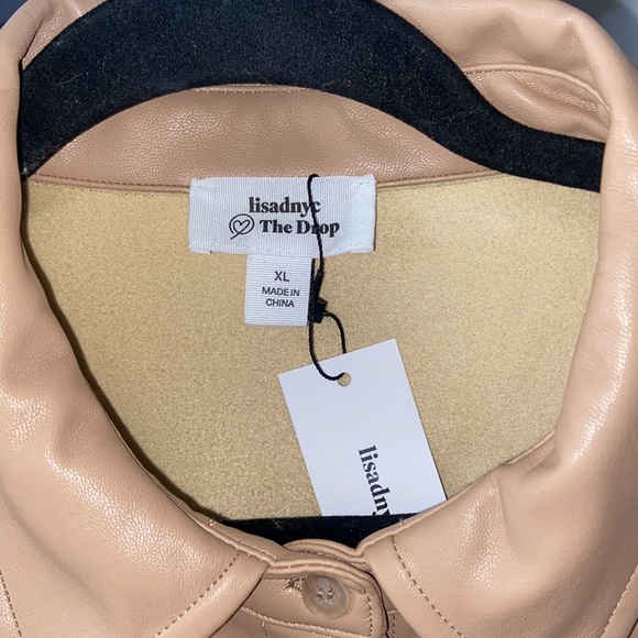 Button Up Faux Leather coat - Picture 3 of 11